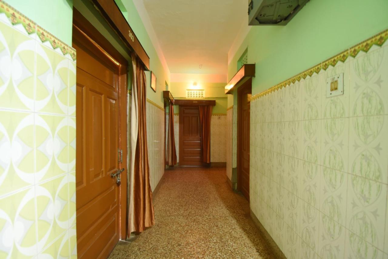 Spot On Hotel Vijaya Каттак Экстерьер фото